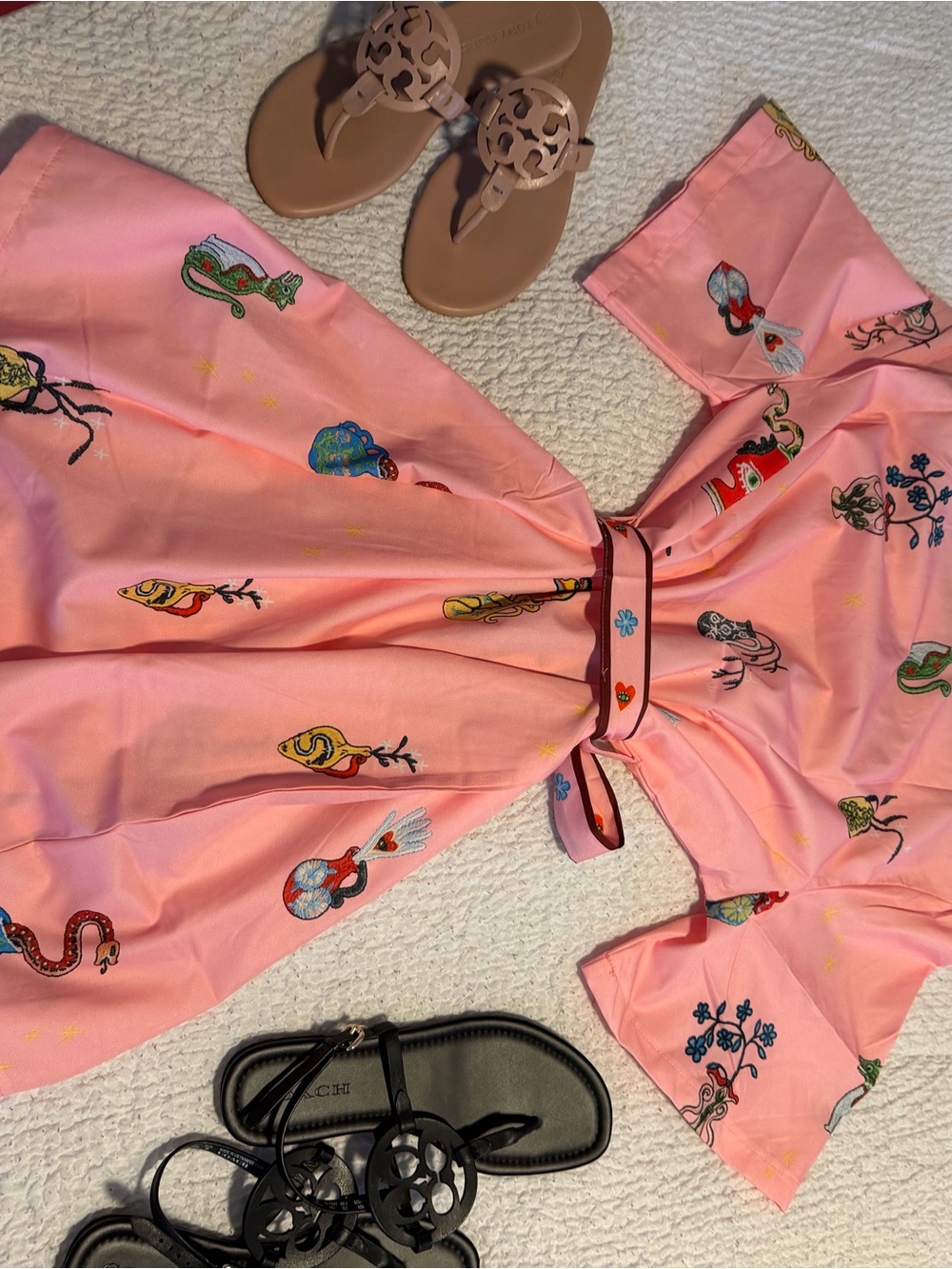 Pink Printed Shirt Dress with Tie Waist - new never worn - Picture 2 of 2